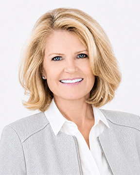 Suzy Ryan<span class="wpmtp-job-title">Real Estate Agent, Vice President of Sales</span>