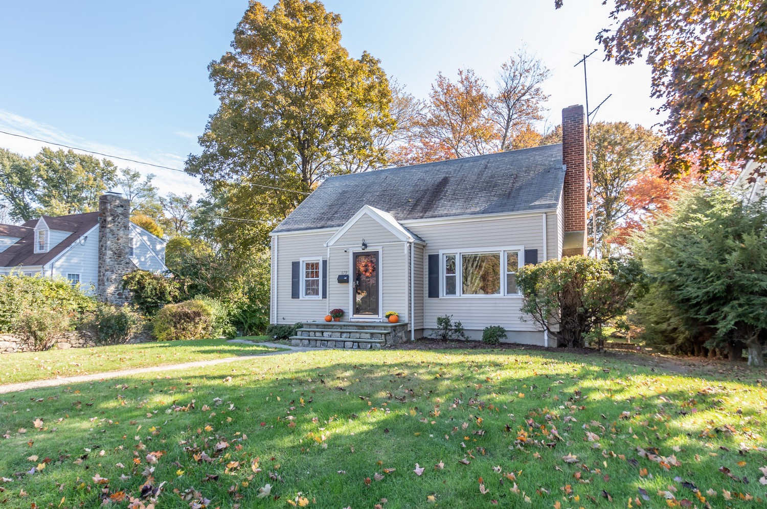 SOLD! 879 Jennings Road, Fairfield, CT Fairfield County Real Estate Guide