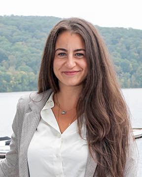 Sofia Olexovitch<span class="wpmtp-job-title">Sales Specialist</span>