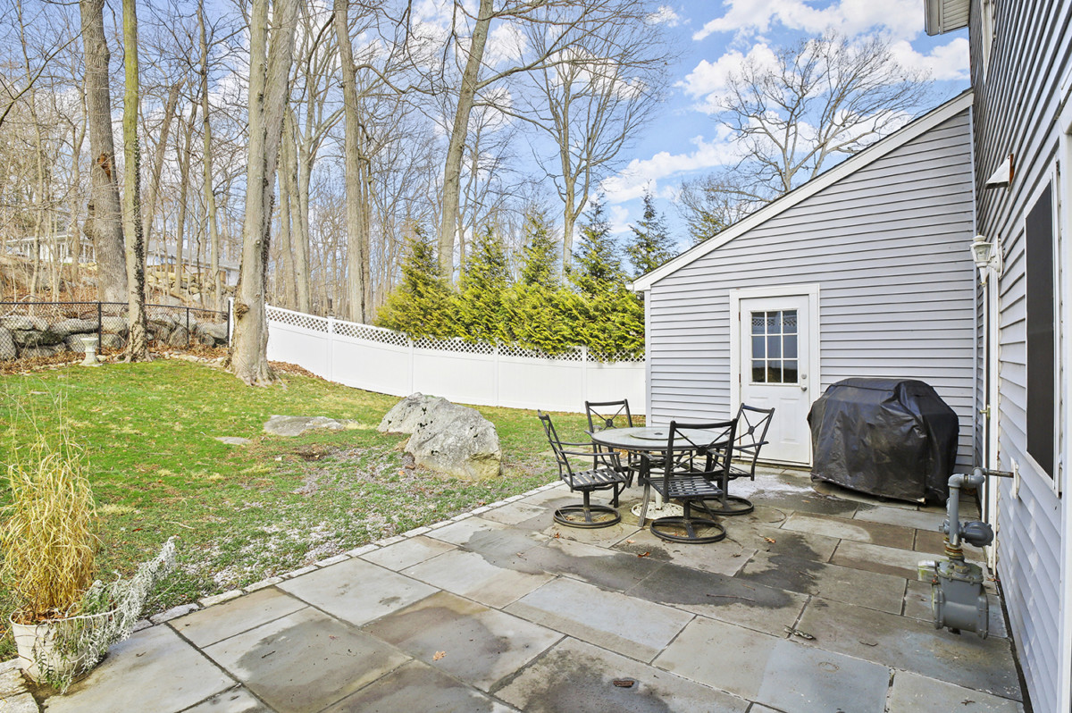 SOLD! 93 Shadow Ridge Road, Stamford, CT - Fairfield County Real Estate ...